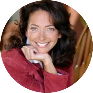 Holly Dowling photograph