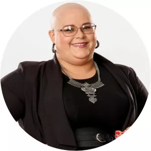 Holly Forbes - Singer