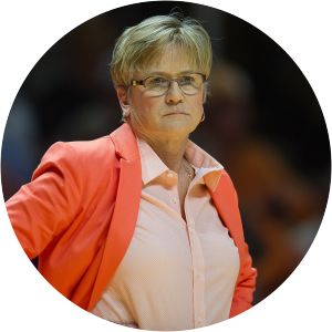 Holly Warlick