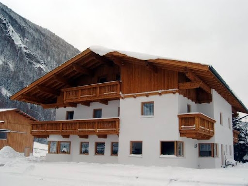 Holzknecht - Guest house in Austria