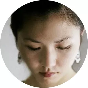 Hon Lai-chu - Author