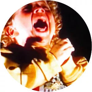 Honey, I Blew Up the Kid - 1992 ‧ Adventure/Comedy ‧ 1h 29m