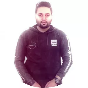 Honey Sarkar - Singer