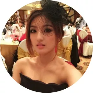 Hong Ling - Singaporean actress