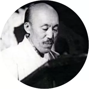 Hong Myong-hui - Novelist