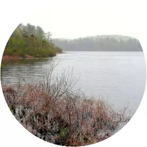 Hood Pond - Pond in Massachusetts