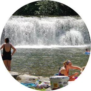 Hooker Falls - Waterfall in North Carolina