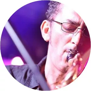 Horacio Avendaño - Musical artist