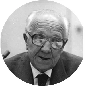 Horst Sindermann - Politician