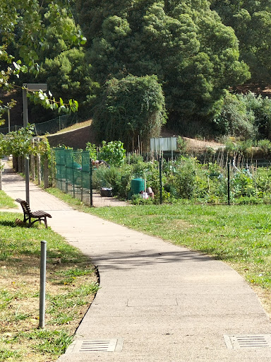 Horta Biologica Das Australias - Agricultural service in Matosinhos, Portugal