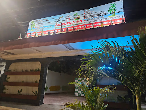 Hospedaje California Inn