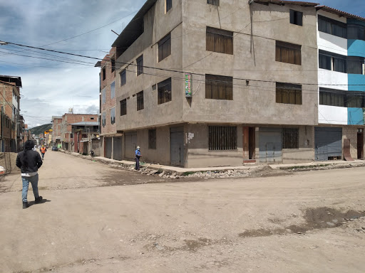 HOSPEDAJE CLAUDIO - Lodging in Challhuahuacho, Peru