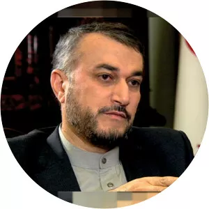 Hossein Kachooyan - Sociologist