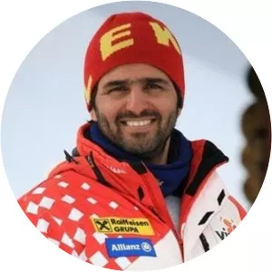 Hossein Saveh Shemshaki