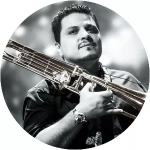 Hossein Sharifi - Musician