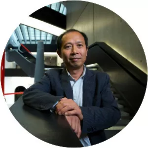 Hou Hanru - Art curator