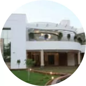 House of Curves - TV program