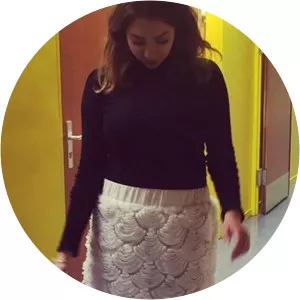 Househead Samira - Musical artist