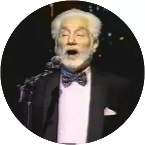 Hovhannes Badalyan - Armenian singer