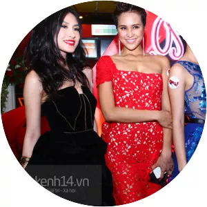 How to Fight in Six Inch Heels (Âm mưu giày gót nhọn)