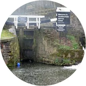 Huddersfield Narrow Canal - Waterway in England