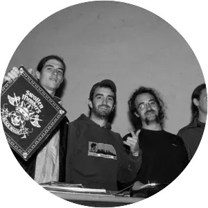 Huellas de Barro - Musical group