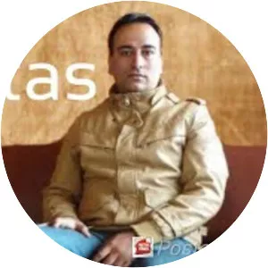 Hugh Burns - Guitarist