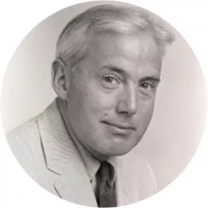 Hugh Huxley - British molecular biologist