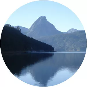 Huishue Lake - Lake in Chile