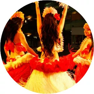 Hula Girls - 2006 ‧ Drama/Comedy ‧ 2h 1m