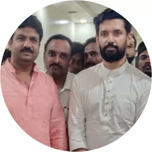 Hulas Pandey photograph