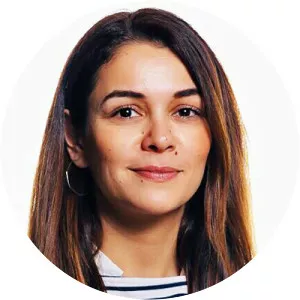 Hülya Deyneli - Television presenter