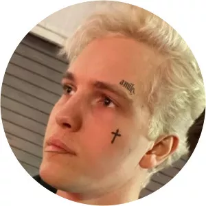 Hunter Hoffman photograph