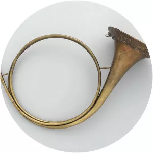 hunting horn photograph