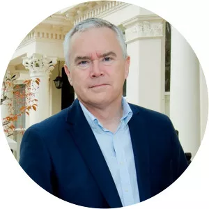 Huw Edwards A'r Cymry Estron: Stori Cymry Llundain