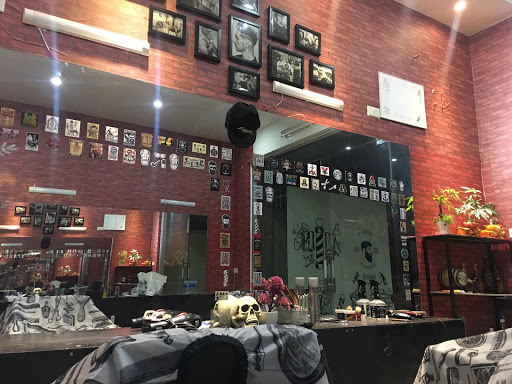 Huy Nguyen BarberShop
