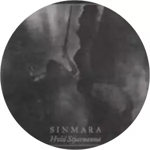 Hvísl Stjarnanna - Album by Sinmara
