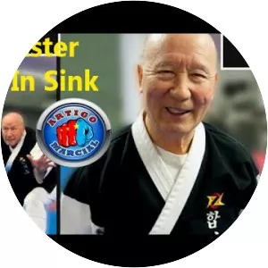 Hwang In-shik photograph