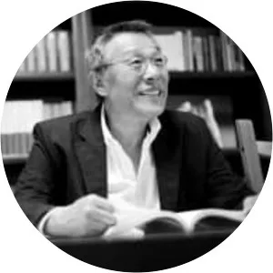 Hwang Sok-yong - South Korean novelist