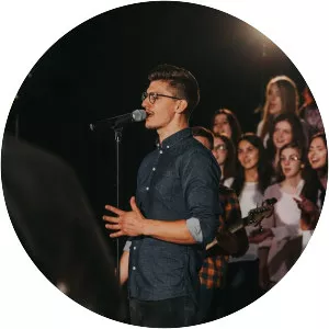 HYChoir - Musical artist