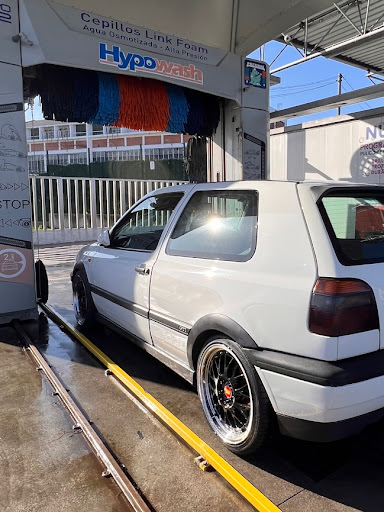 Hypowash Alto Pumarin - Car wash in Gijon, Spain