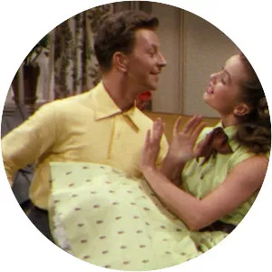 I Love Melvin - 1953 ‧ Romance/Musical ‧ 1h 17m