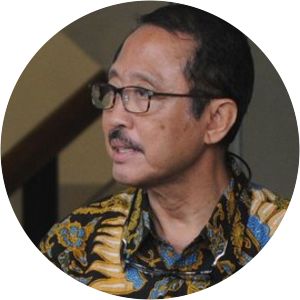 I Putu Gede Ary Suta - Writer