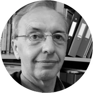 Iain MacLaren - Author