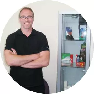 Ian Andrews - English footballer