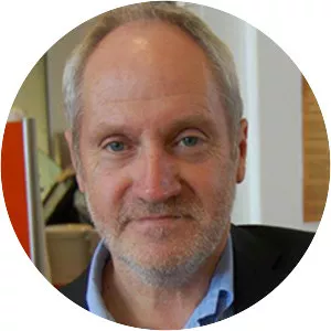 Ian Grosvenor - Author