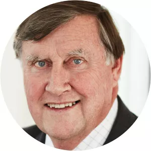 Ian Mackintosh - Officer