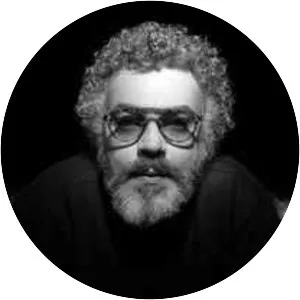 Ian Simmonds - Musician