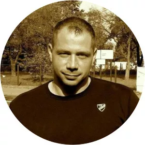 Ian Source - Musical artist