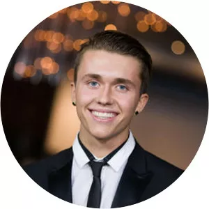 Ian Thomas Egan - Kate Mulgrew's son